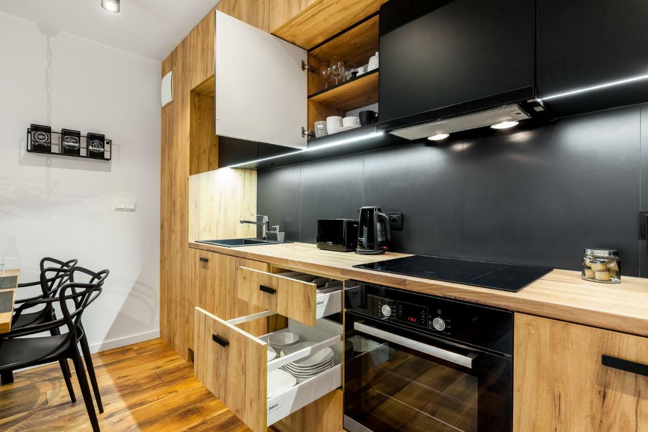 Black&white - Loft Style Apartment Gdynia